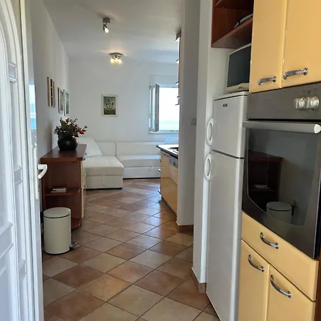 Beachfront Family Escape, Ciovo Lägenhet Trogir