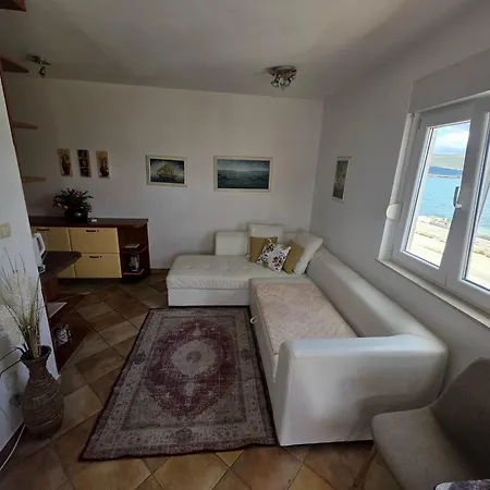 Beachfront Family Escape, Ciovo شقة